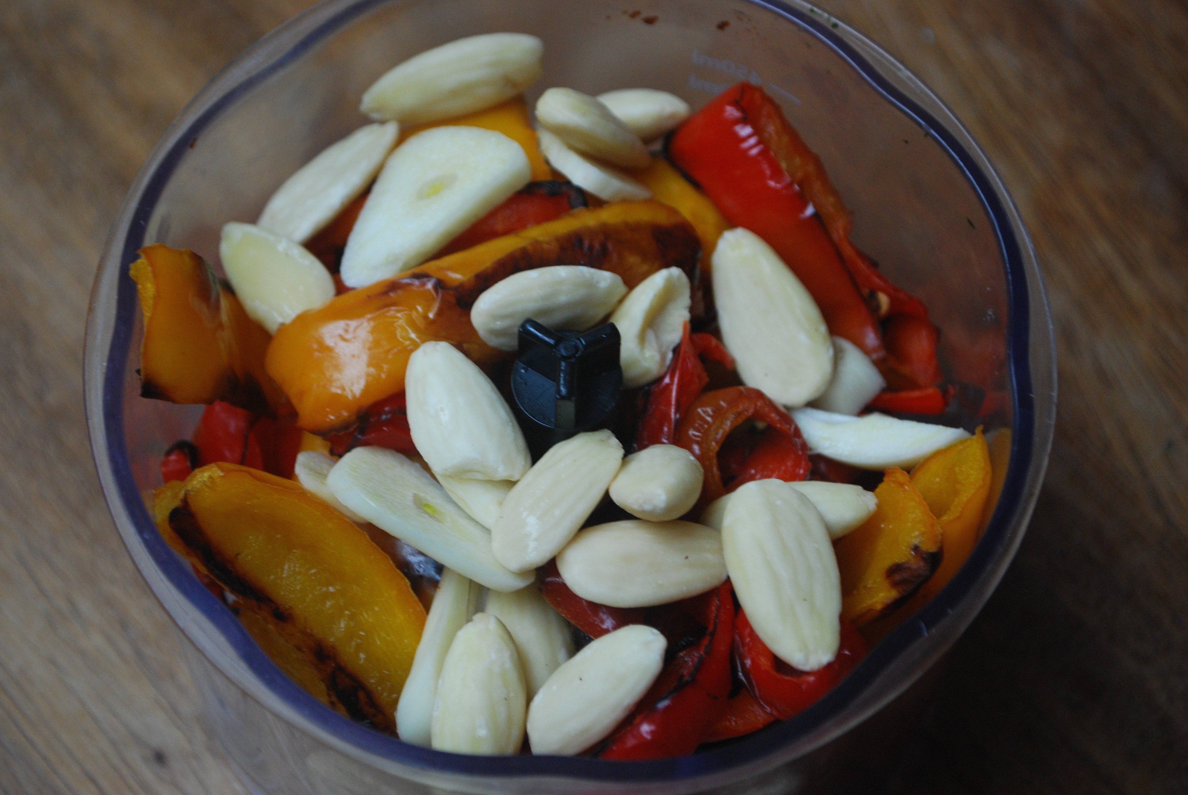 Roasted Red Pepper Pasta Sauce - preparation