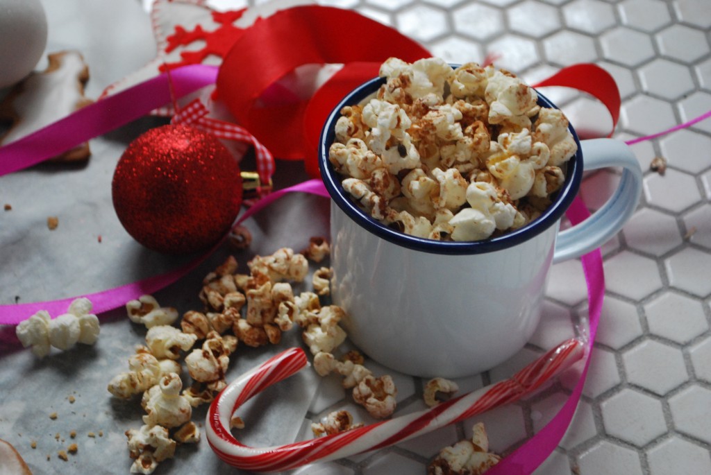 Spiced Maple Popcorn - healthy Christmas recipes