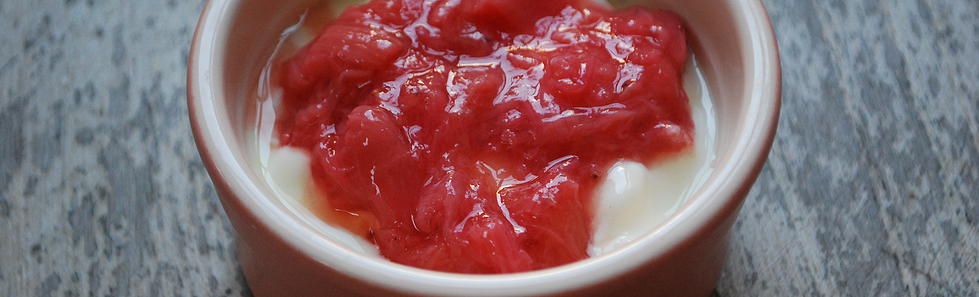 Rhubarb and Strawberry Compote